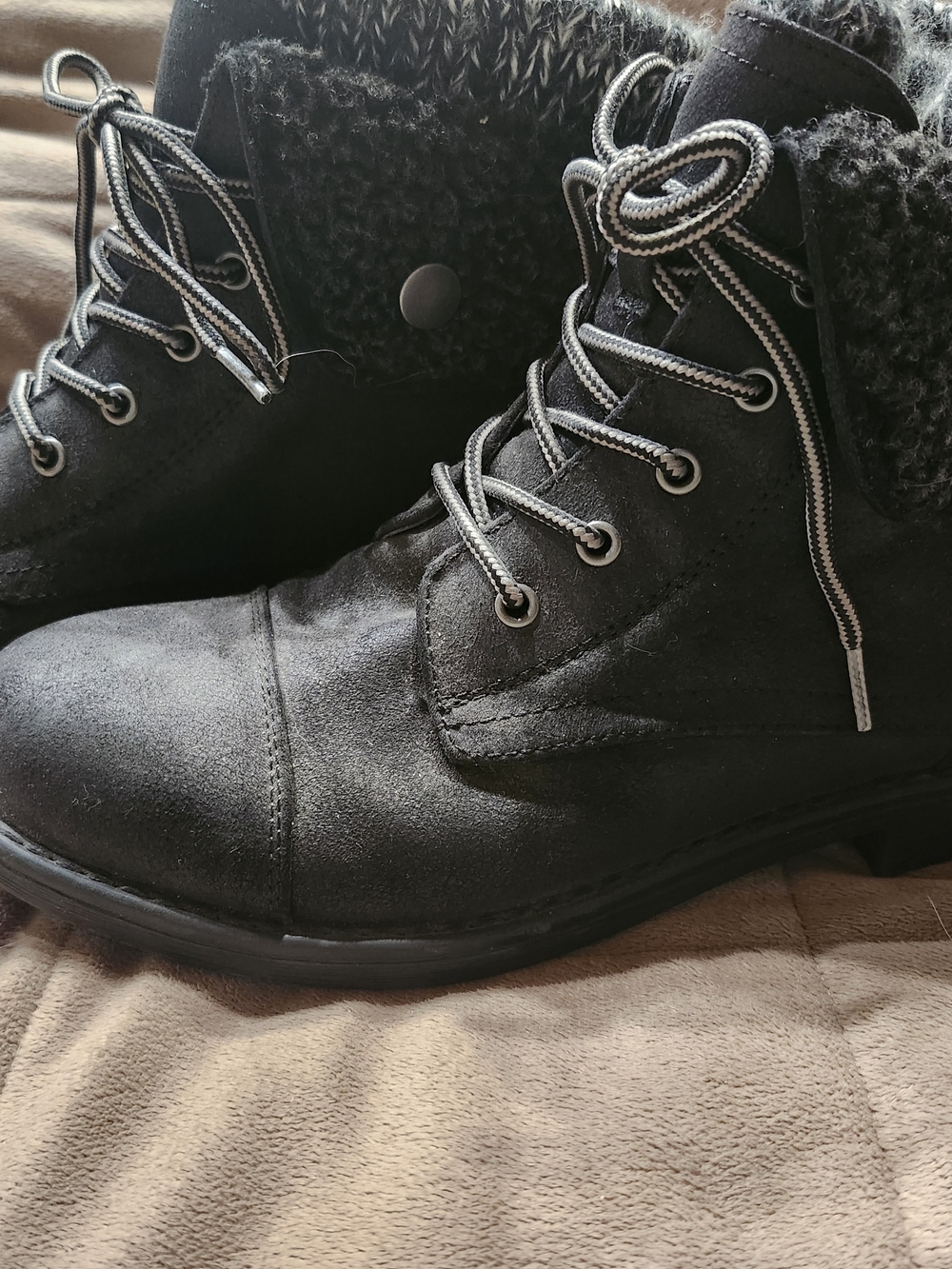 Cliffs by WHITE MOUNTAIN Black Faux Suede Lace-Up Ankle Booties